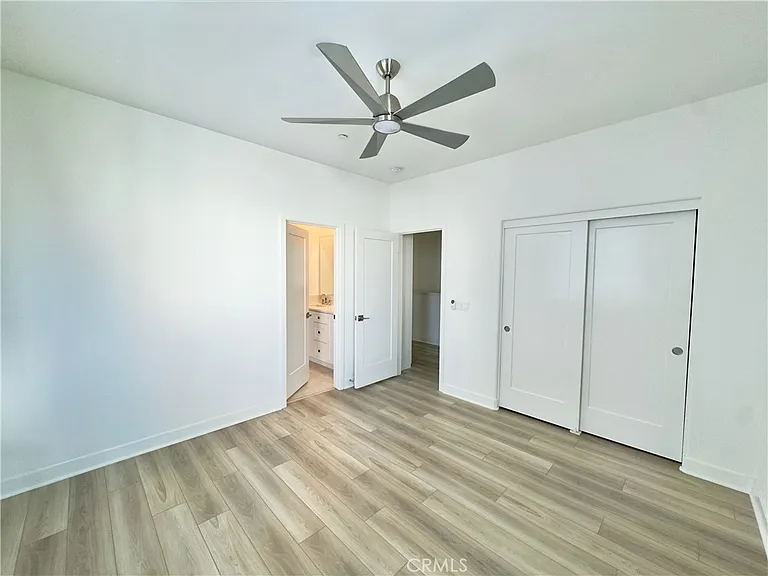 1868 S Westside Dr #28 — Photo 33