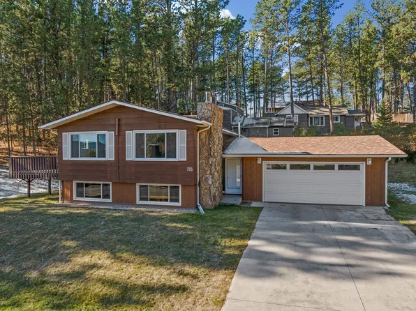 315 N 1st St, Custer, SD 57730