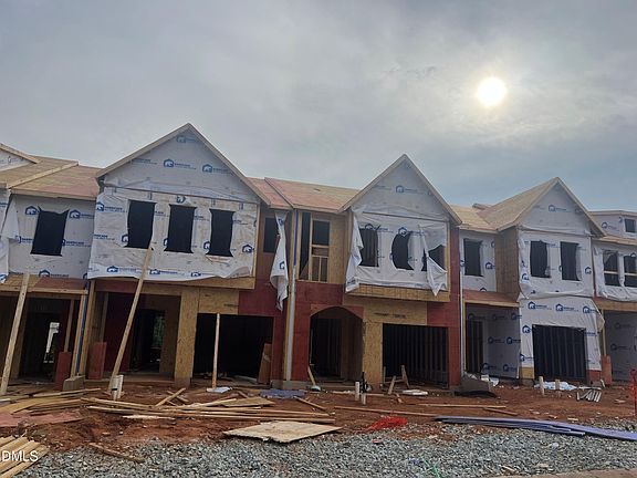 3rd image of 1345 Hammond Dr