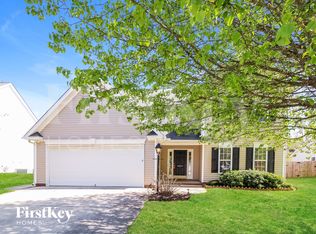 4621 River Gate Dr, Clemmons, NC 27012