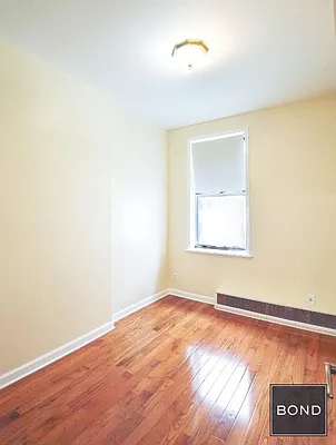 Rented by Bond New York | media 7