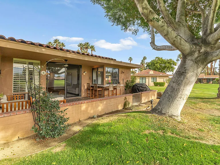 17 Lugo Dr — Photo 59