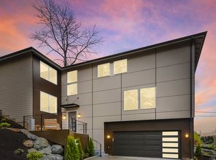 6330 22nd Ave SW, Seattle, WA 98106