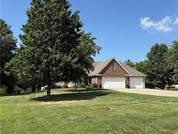 2nd image of 6401 SW Reed Ln