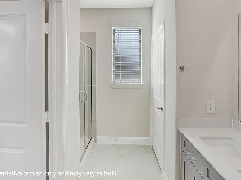 4544 Cinema St — Photo 13