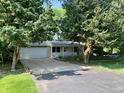 132 Pratt Blvd, Roselle, IL, 60172
