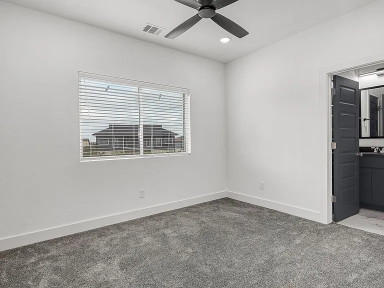 3010 Alpha Wolf Ct — Photo 26