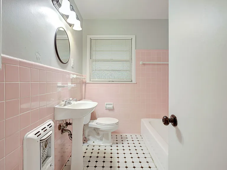 1641 Marian Dr — Photo 6
