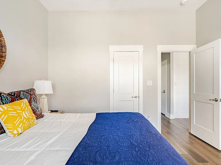 1/2 Johnson Crawford Cir E — Photo 12
