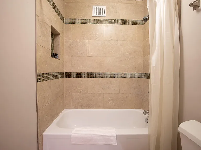 4950 N Miller Rd #133 — Photo 13