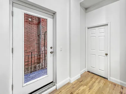 Rented by Dallien Realty Limited Liability Company | media 19