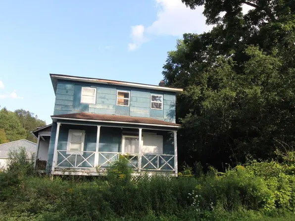 5012 Hornby Rd, Corning, NY 14830