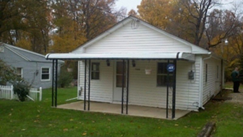 1st image of 1553 Carter Dr