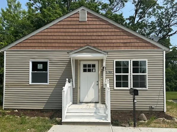 1769 E 37th St, Lorain, OH 44055
