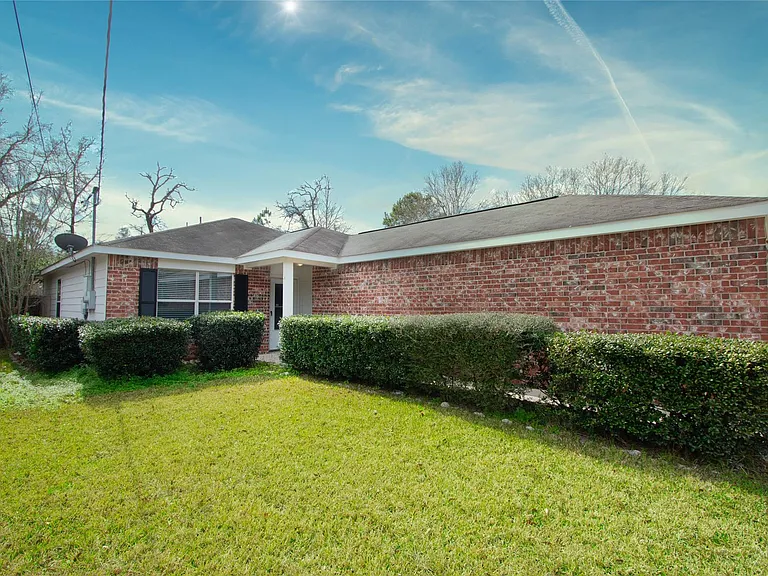 16302 Many Trees Ln — Photo 3