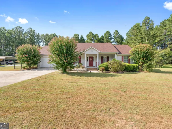 2207 Camelia Dr E, Statesboro, GA 30461