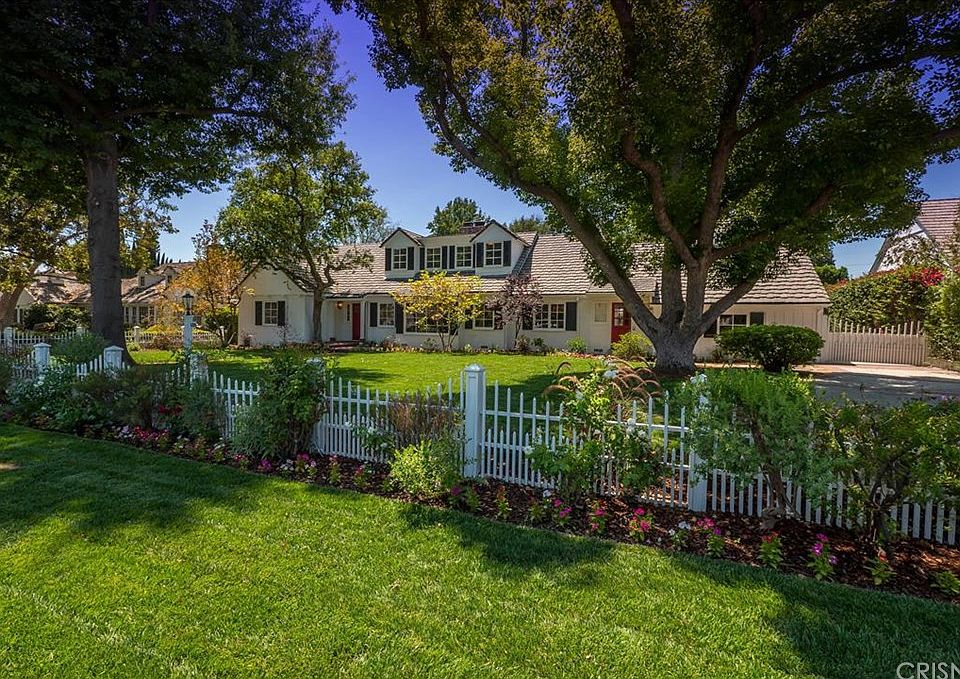 2nd image of 6309 Orion Ave