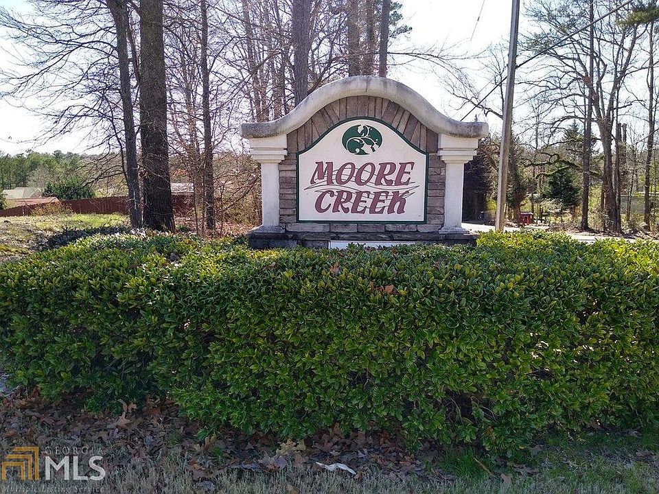2nd image of 3952 Moore Creek Dr