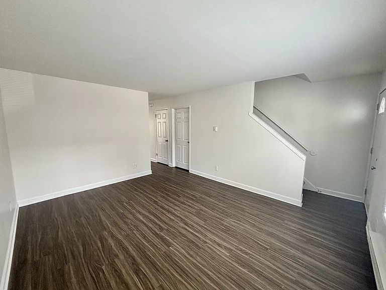 Sundale Townhomes — Photo 22