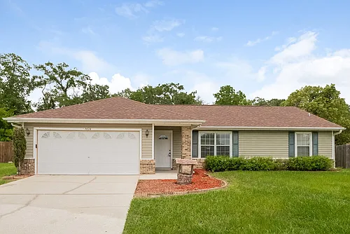 7624 Pilgrims Trace Dr Photo 1