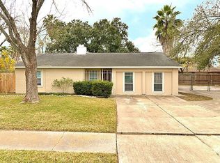 7902 Martin Wood Ln, Houston, TX 77086