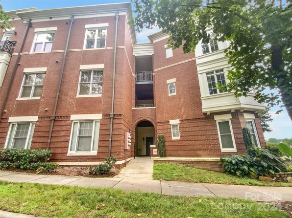 741 Garden District Dr #4215, Charlotte, NC 28202