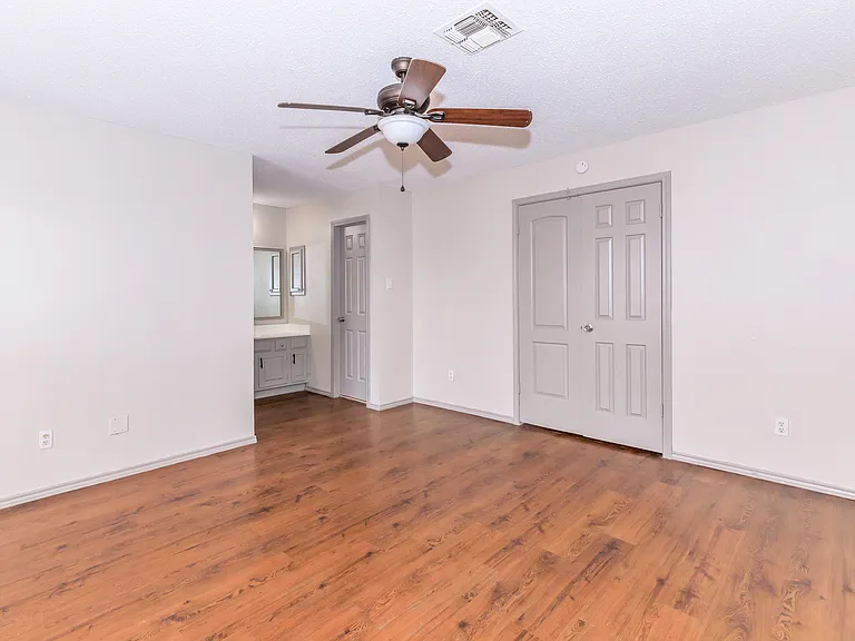 Huge enormous Master bedroom to our 1 bedroom