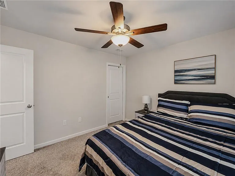 45 Woodford Dr — Photo 28