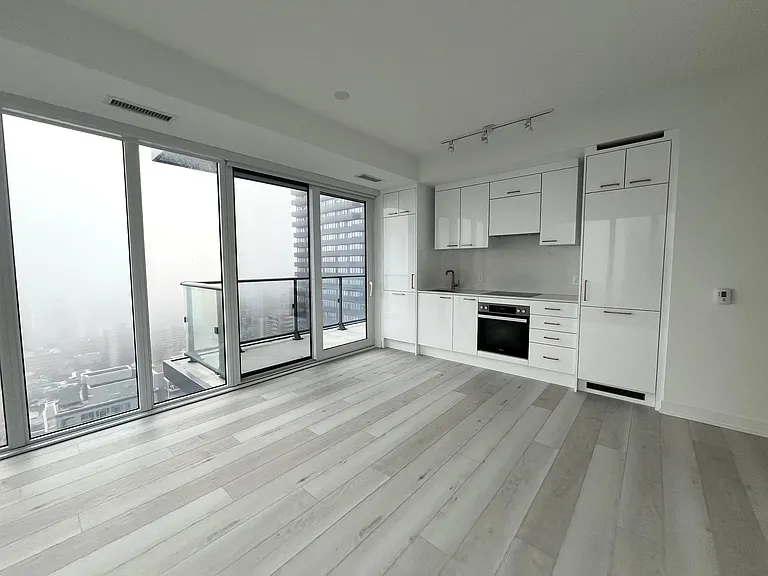 634 Church St #3309 — Photo 5