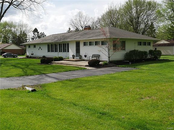 5th image of 154 Sylvania Dr
