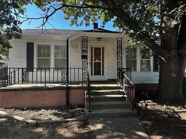 2121 9th Great, Powell, MO 65730