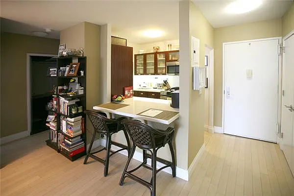 Rented by R New York | media 15