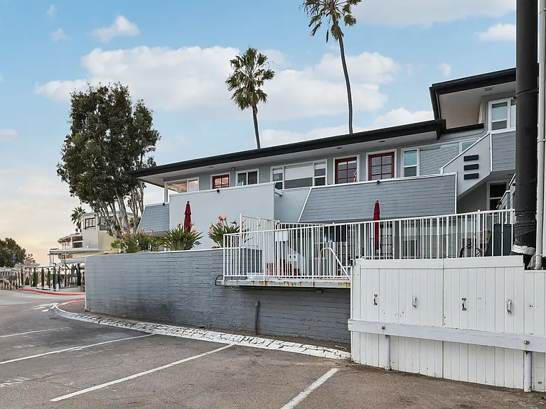 2613 Mission Blvd #8 — Photo 108