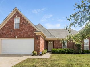 8390 Pinnacle Dr, Southaven, MS 38672