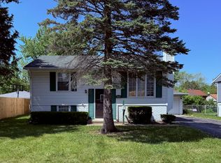 141 E Mulberry Dr, Glenwood, IL