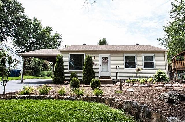 1st image of 12189 Parkwood Pl