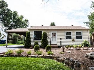 12189 Parkwood Pl, Maryland Heights, MO