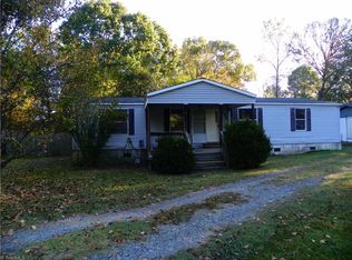 233 Green Needles Dr, Lexington, NC 27292