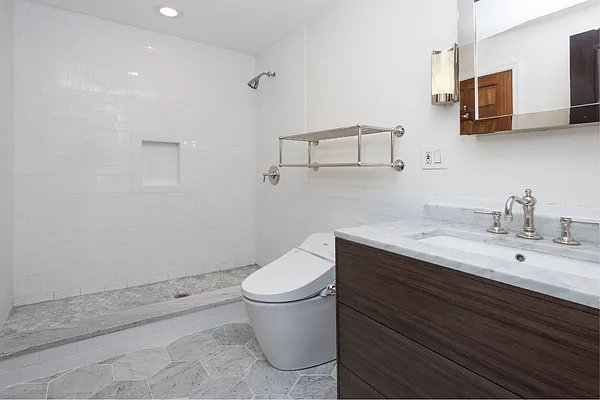 Rented by Demsker Realty | media 29