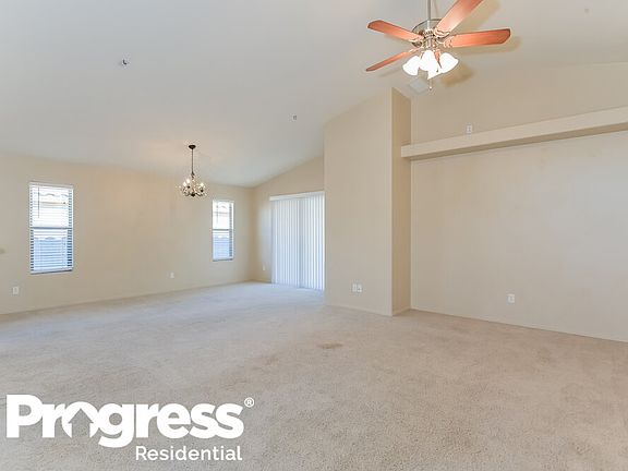 4th image of 7531 S Little Tree Willow Dr