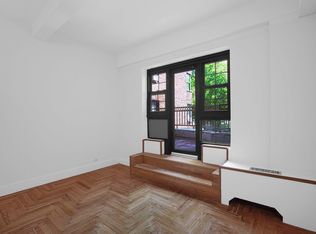 245 E 11th St APT 2E, New York, NY 10003