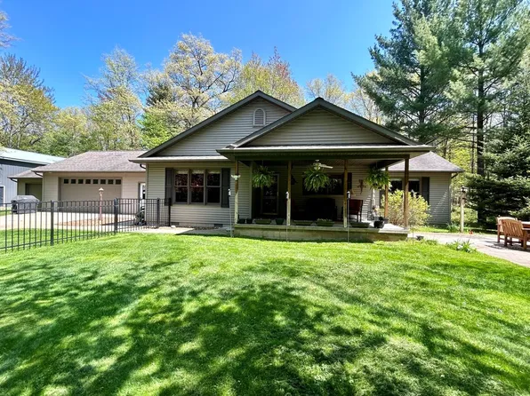 2461 Windover, Prudenville, MI 48651