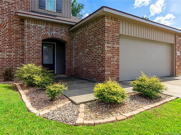 2nd image of 973 S Berryvine Ln