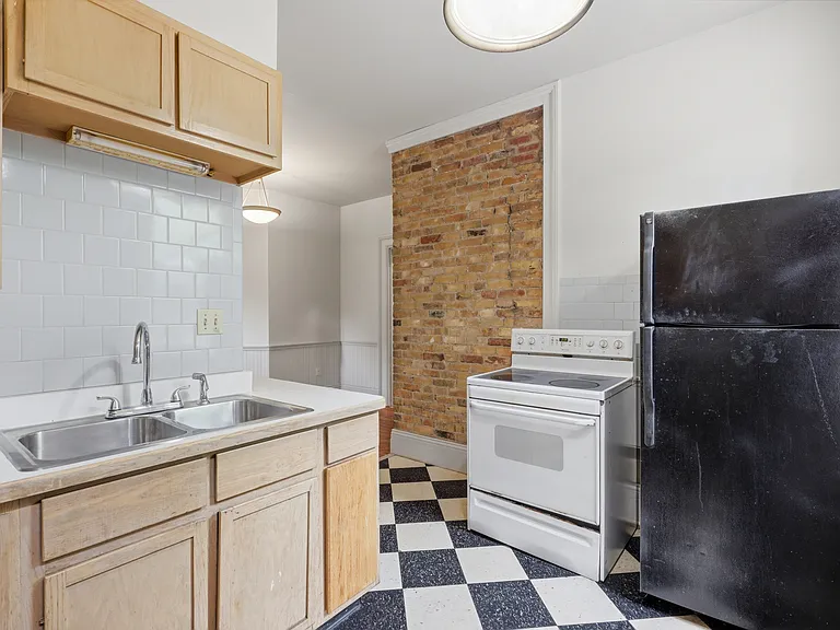 5109 Montgomery Rd — Photo 19