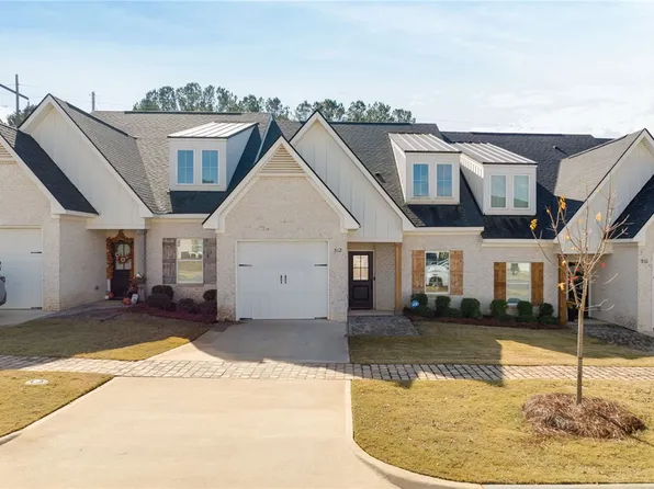 512 Cloverdale Dr, Auburn, AL 36830