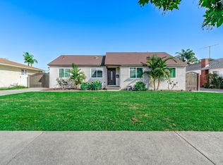 9351 Gallatin Rd, Downey, CA 90240