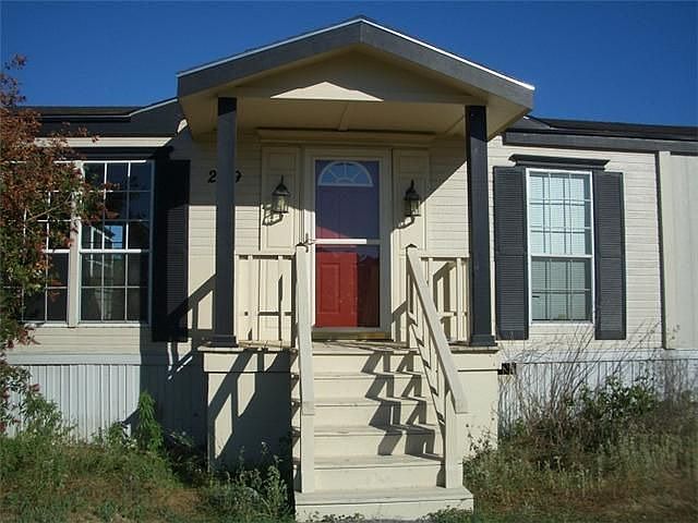 2nd image of 249 Delbur St