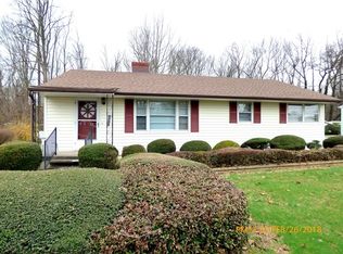 133 Carver St, Montross, VA 22520