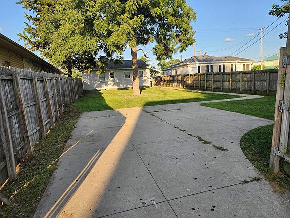 5th image of 607 S Rockford Ave