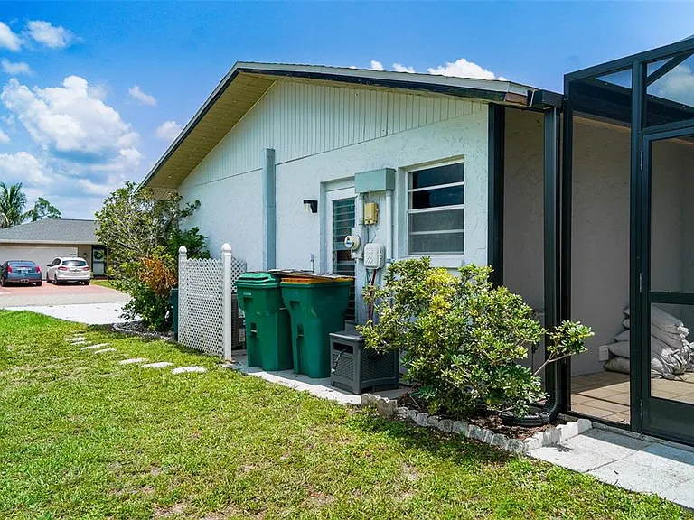 3139 Iverson St — Photo 36